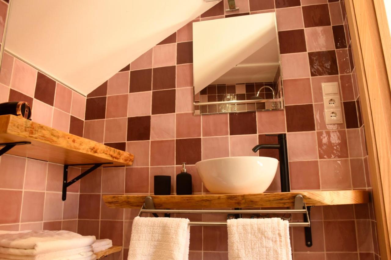 Apartamentos Tierra Y Arte Santoña Eksteriør billede