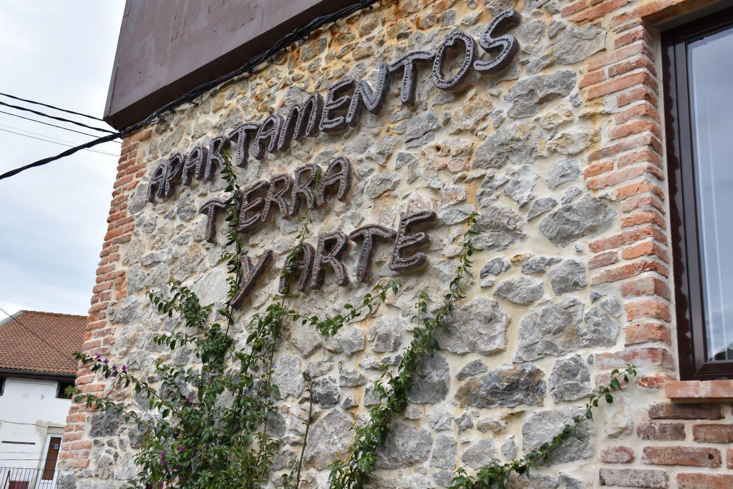 Apartamentos Tierra Y Arte Santoña Eksteriør billede